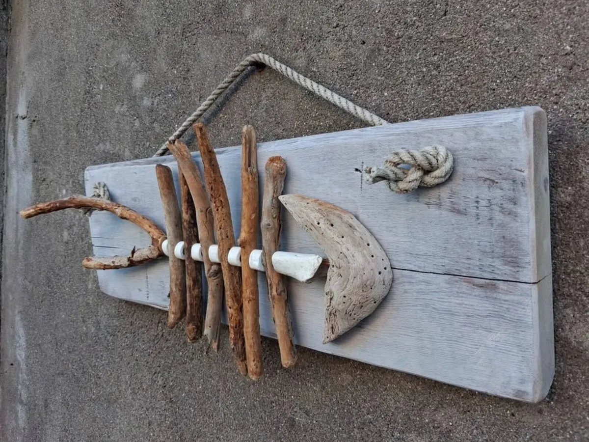 "Fish & Chips" Driftwood Artwork - Image 3