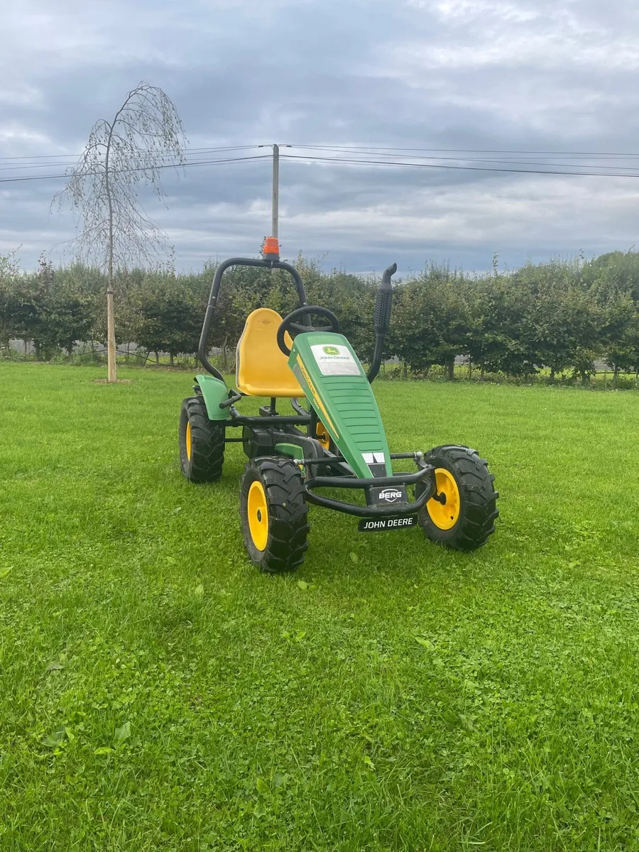 John Deere Go cart - Image 1