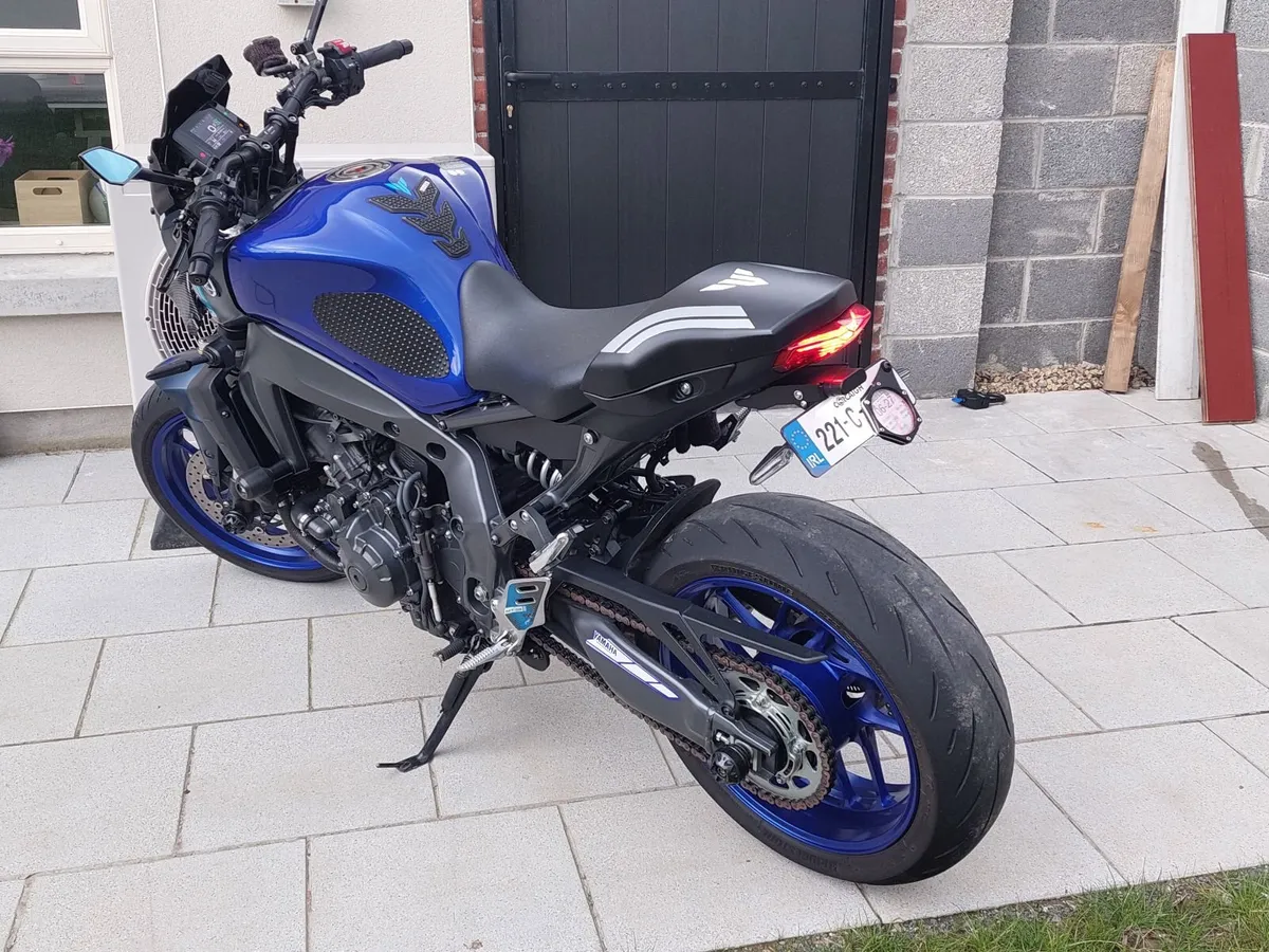 YAMAHA  MT09 - Image 4