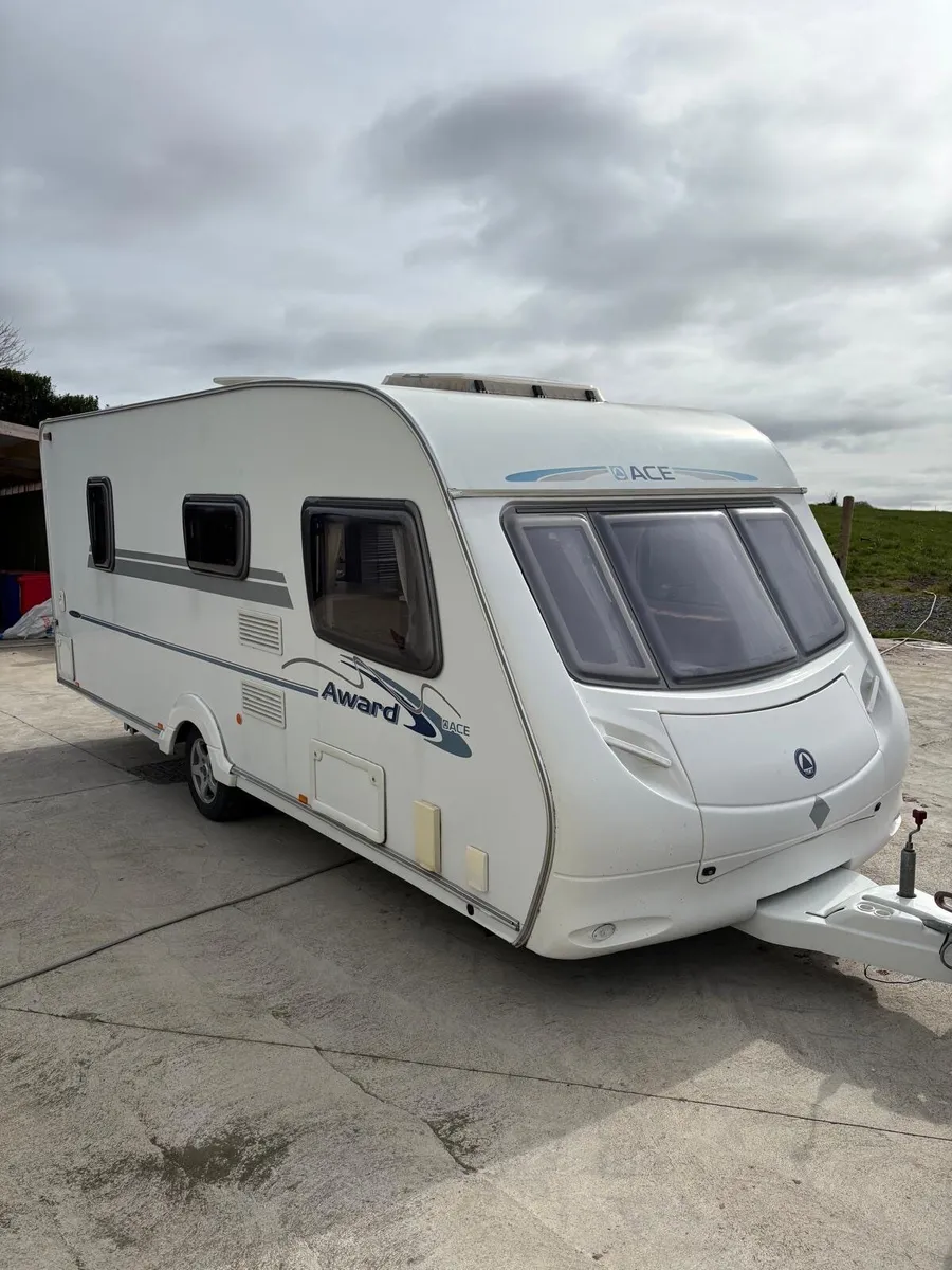 Caravan - Image 3