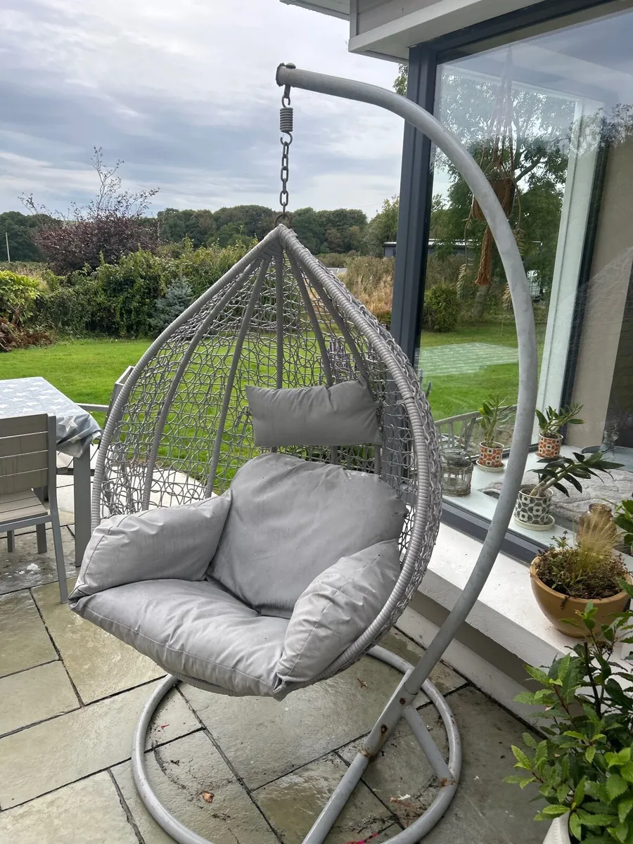 Egg chair - Image 3