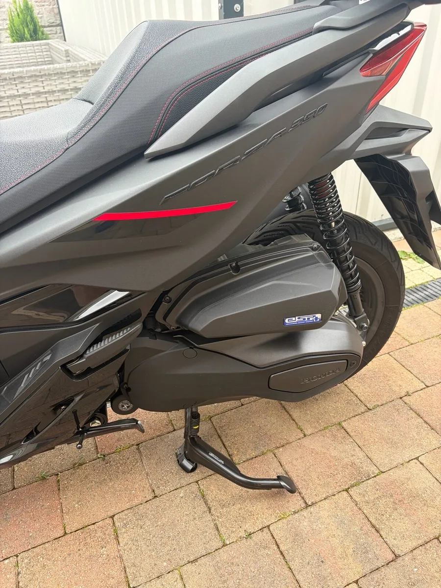 Honda Forza 330cc - Image 4