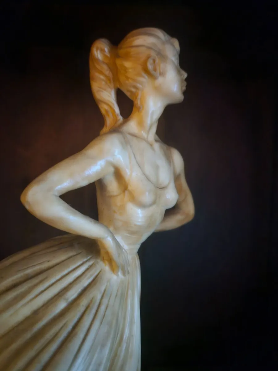 A Santini Ballerina Made in Italy - Image 3