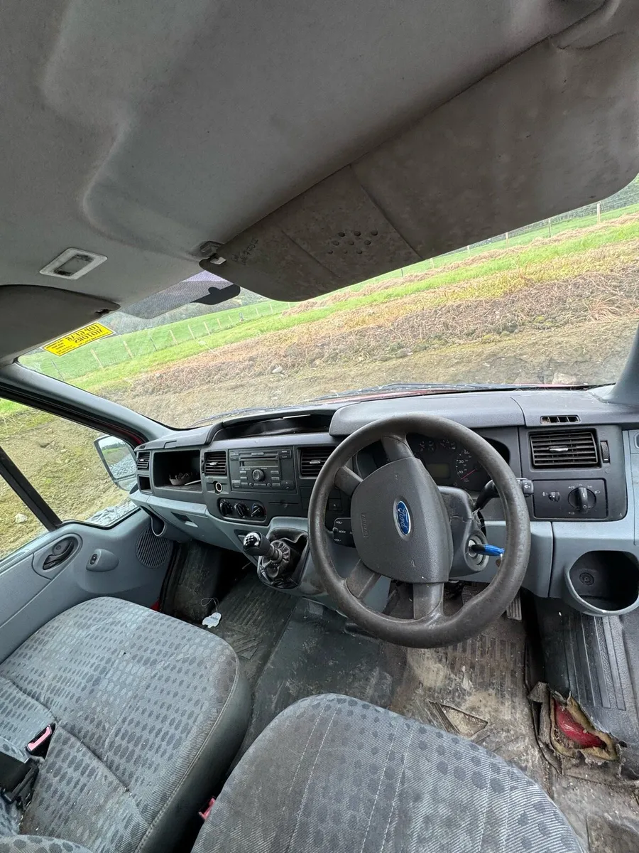Transit van - Image 1