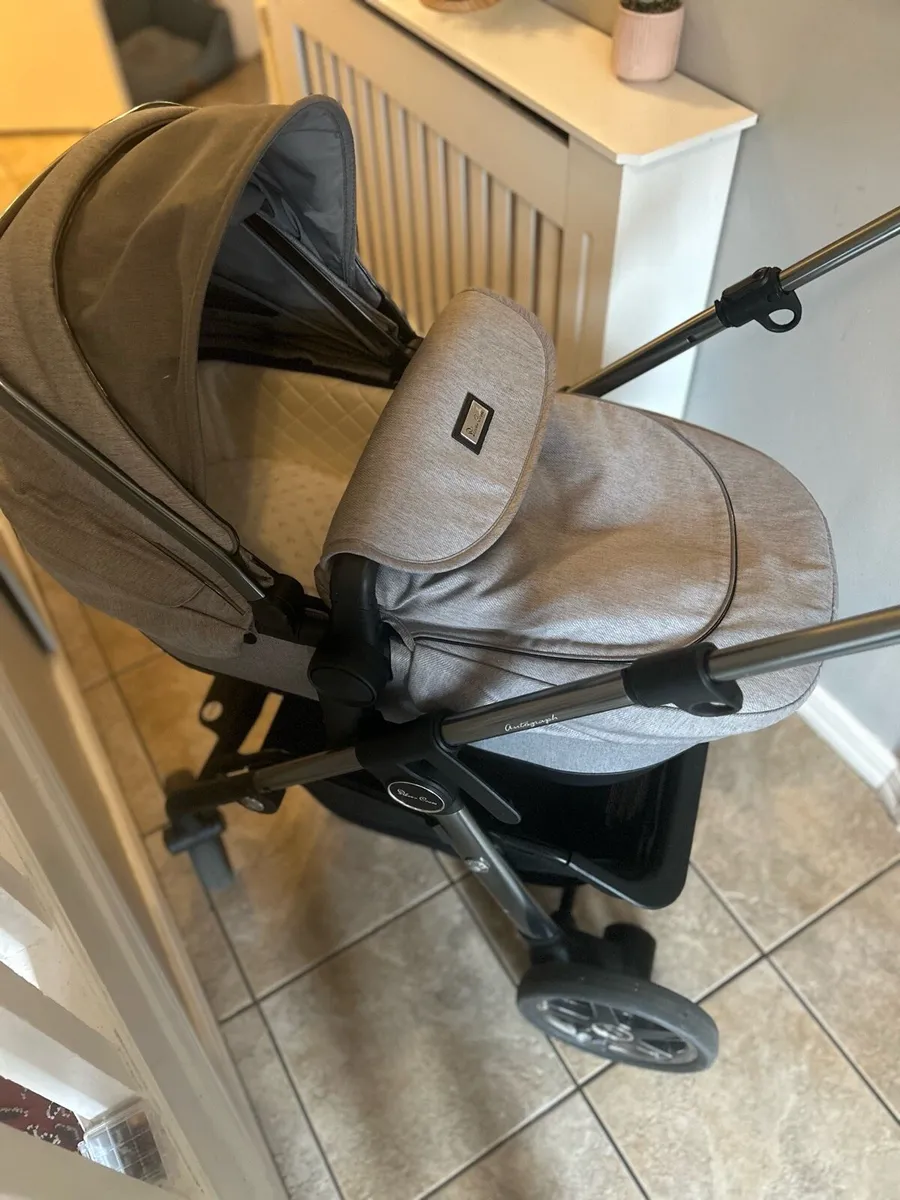 Silver cross travel system - Image 1