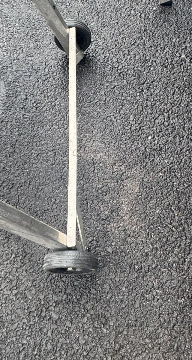 Aluminium Wide Platform Stepladders - Image 2
