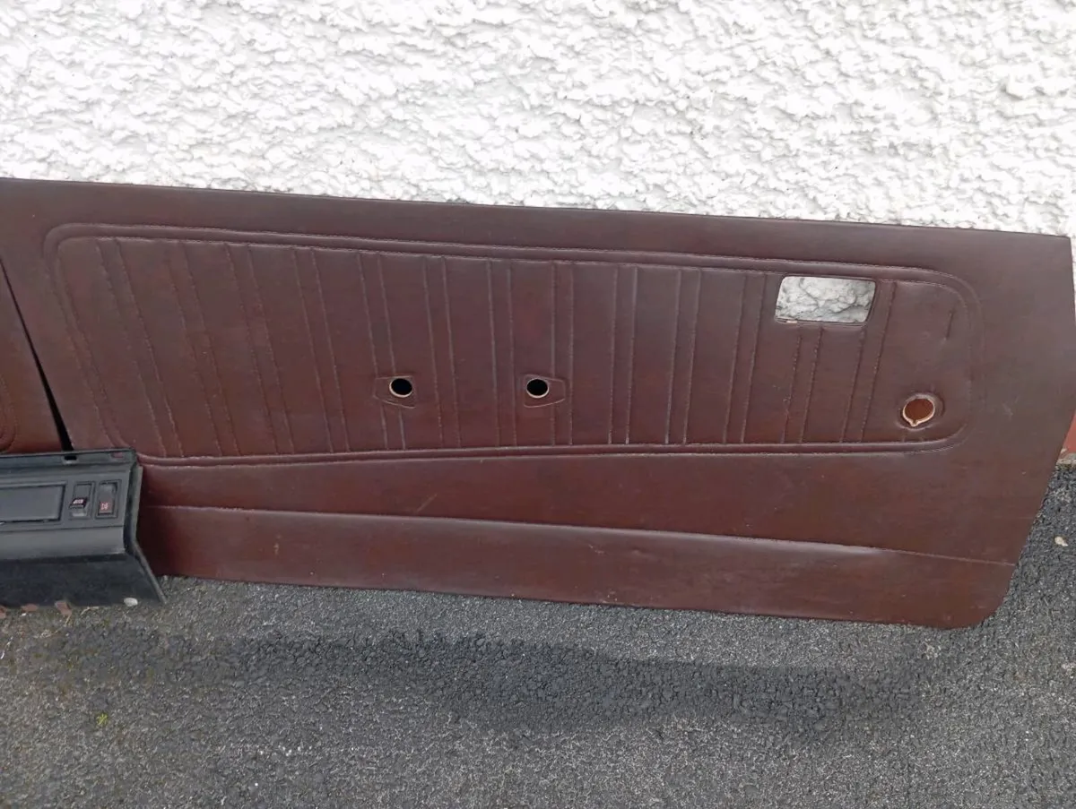 Escort Mk 2 Rs parts - Image 4