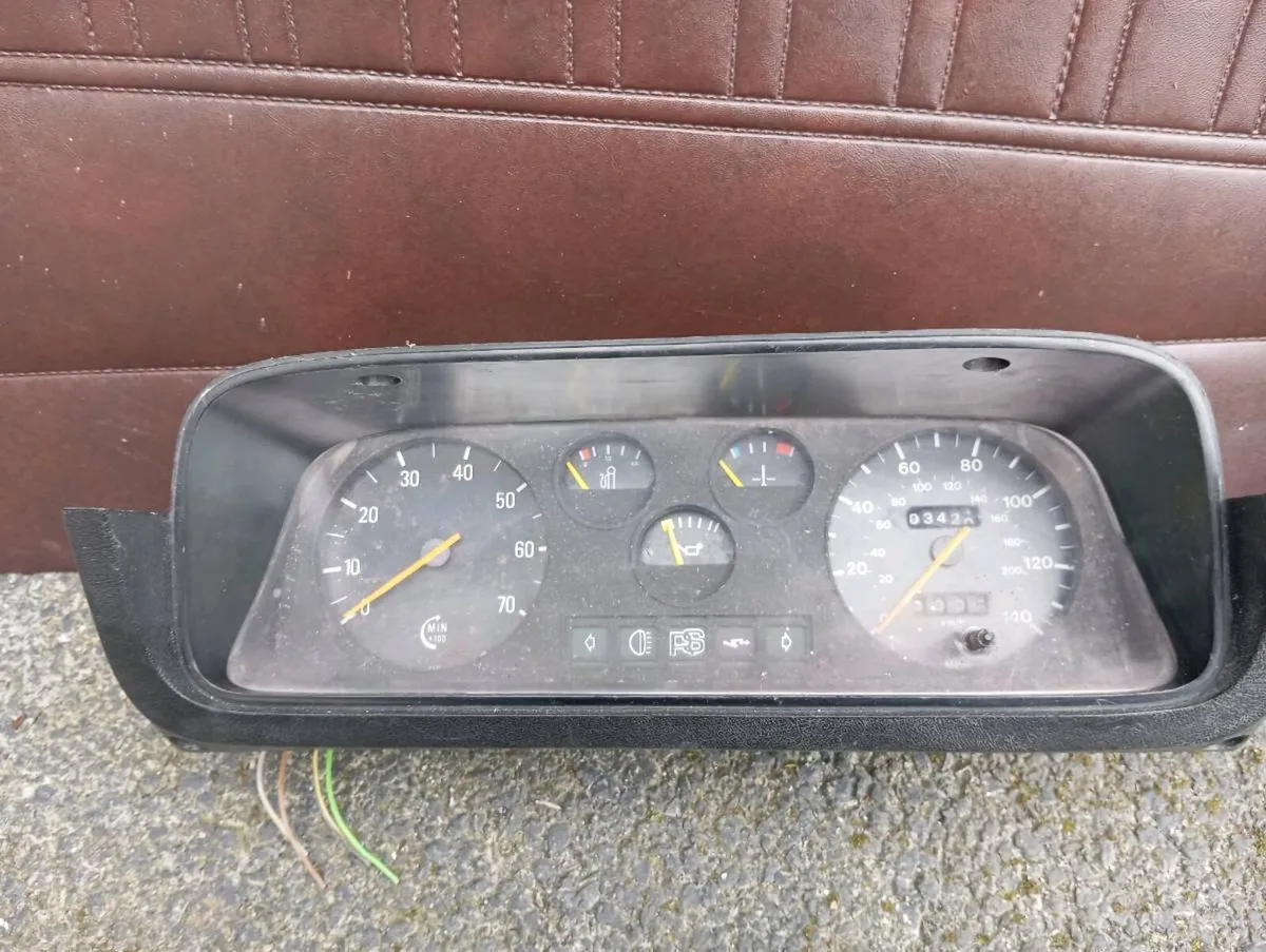 Escort Mk 2 Rs parts - Image 2