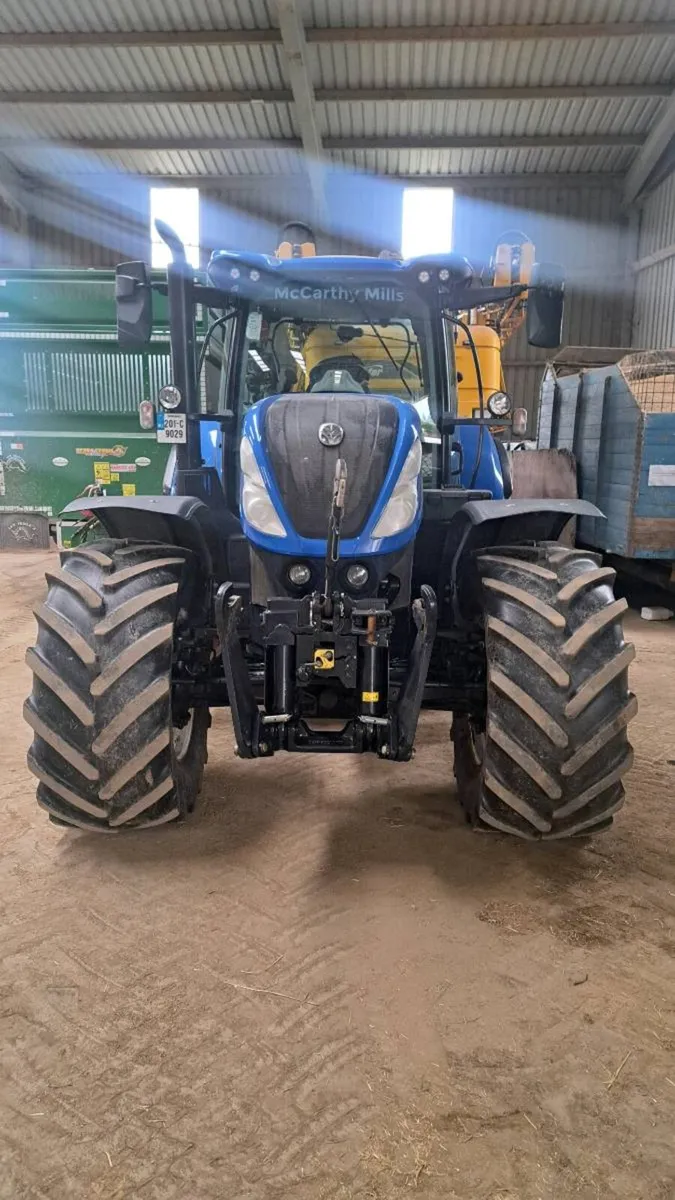 2020 New Holland T7.230 Auto Command - Image 2