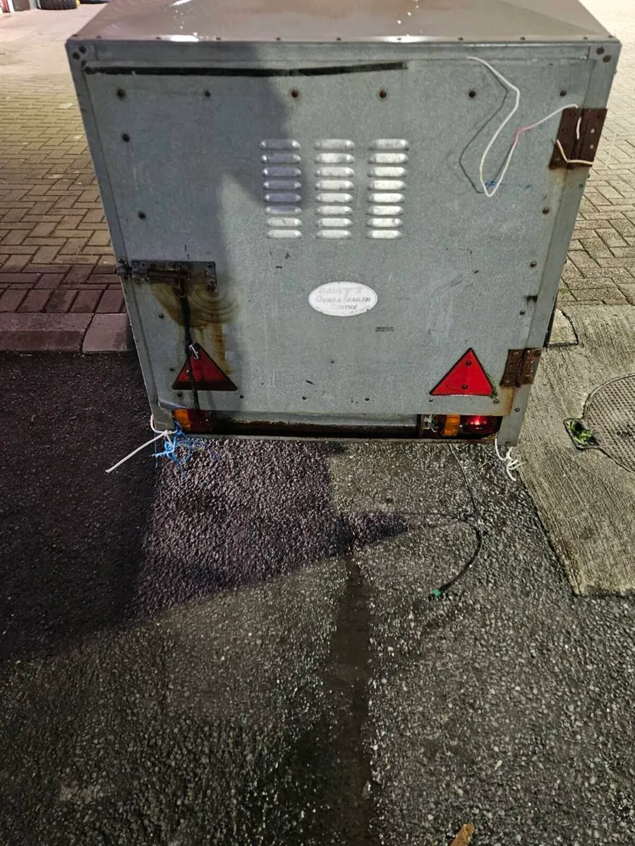 Dog trailer - Image 3