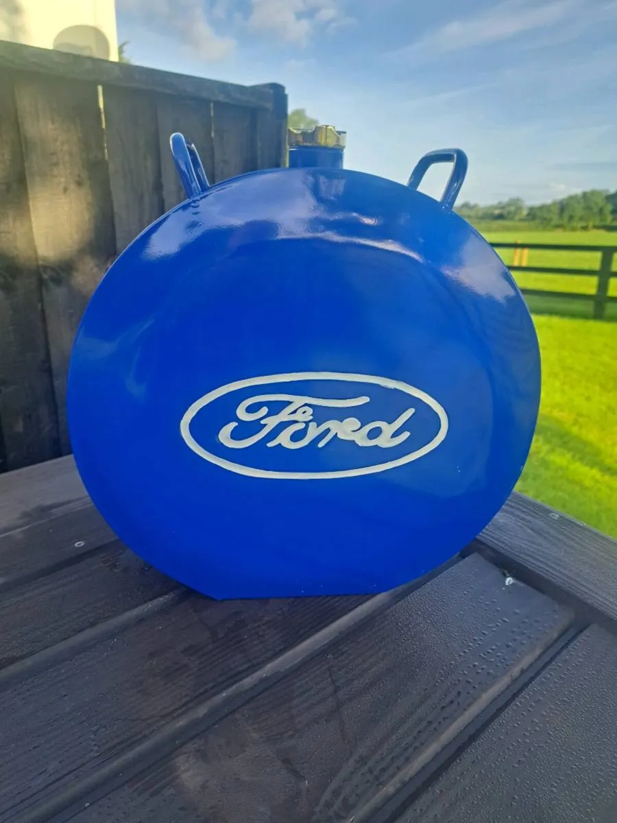 Ford  oil can - Image 1