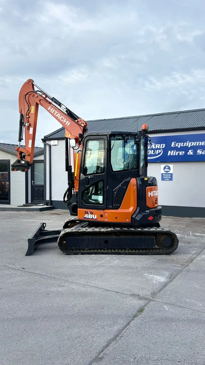 Hitachi Zaxis 48U - Image 3
