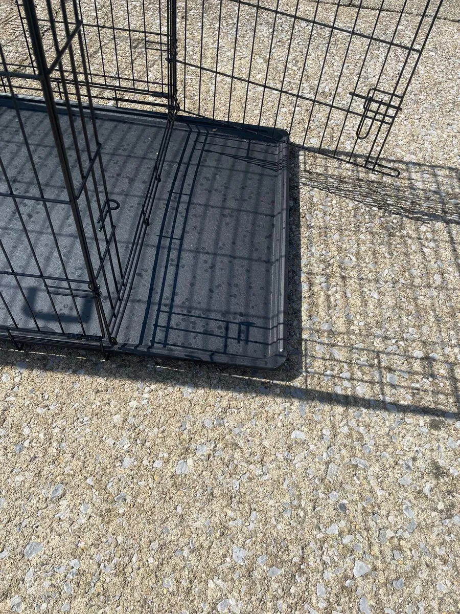 Dog cage - Image 2