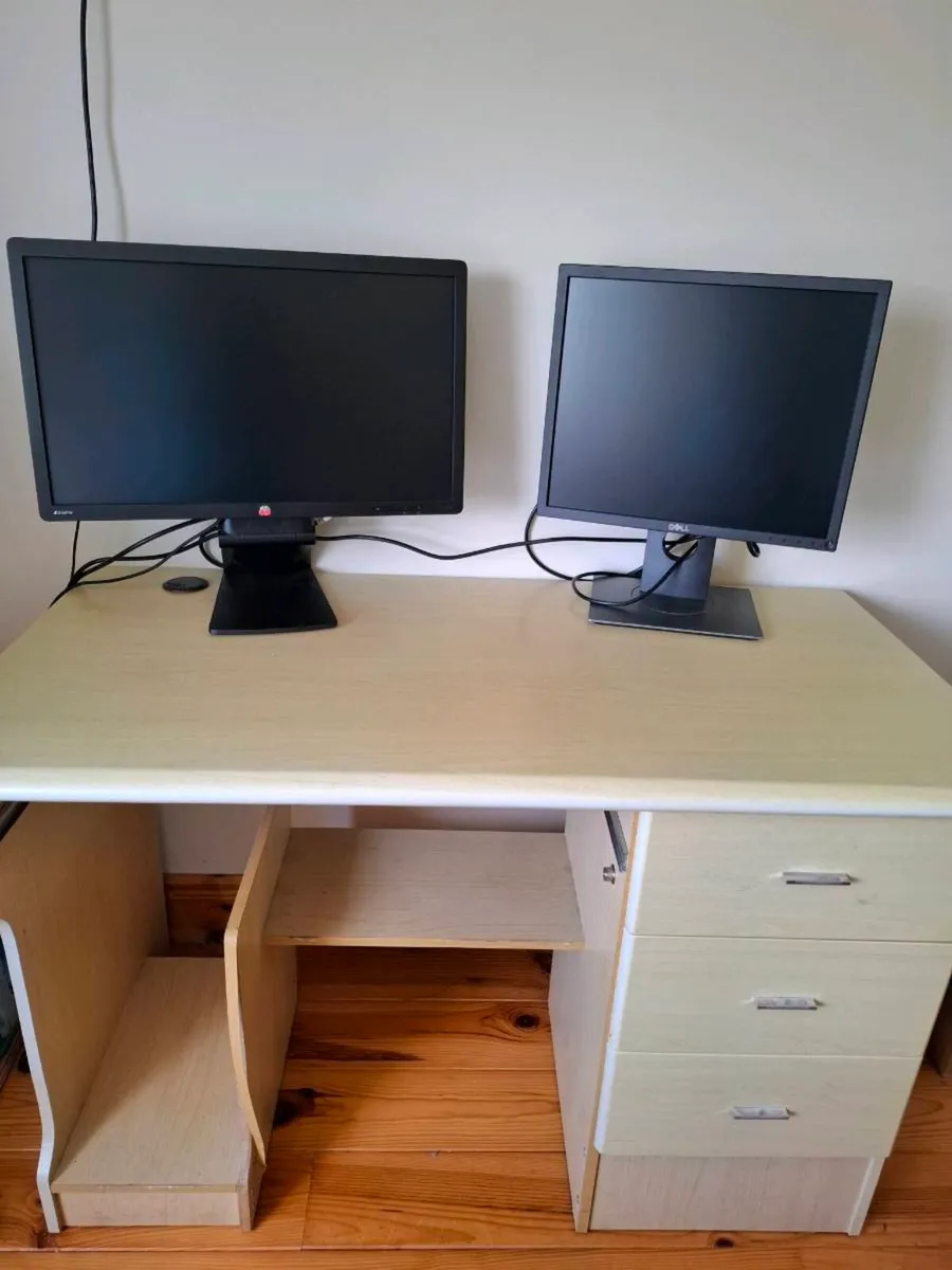 Computer Office Desk - Image 1