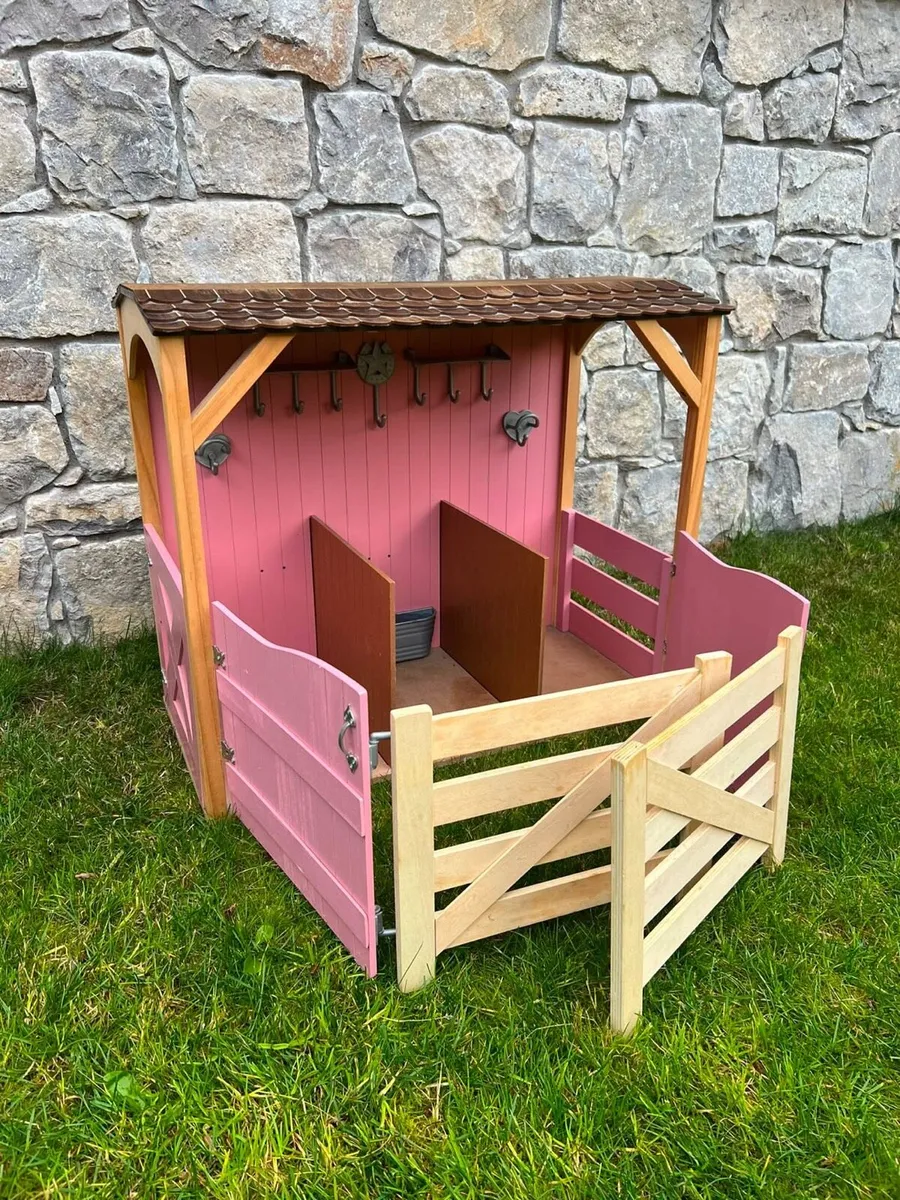Our generation horse stable - Image 2