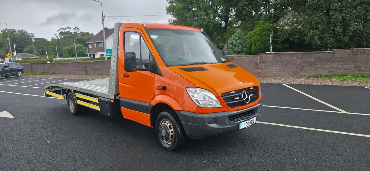 Recovery Truck Mercedes sprinter - Image 1