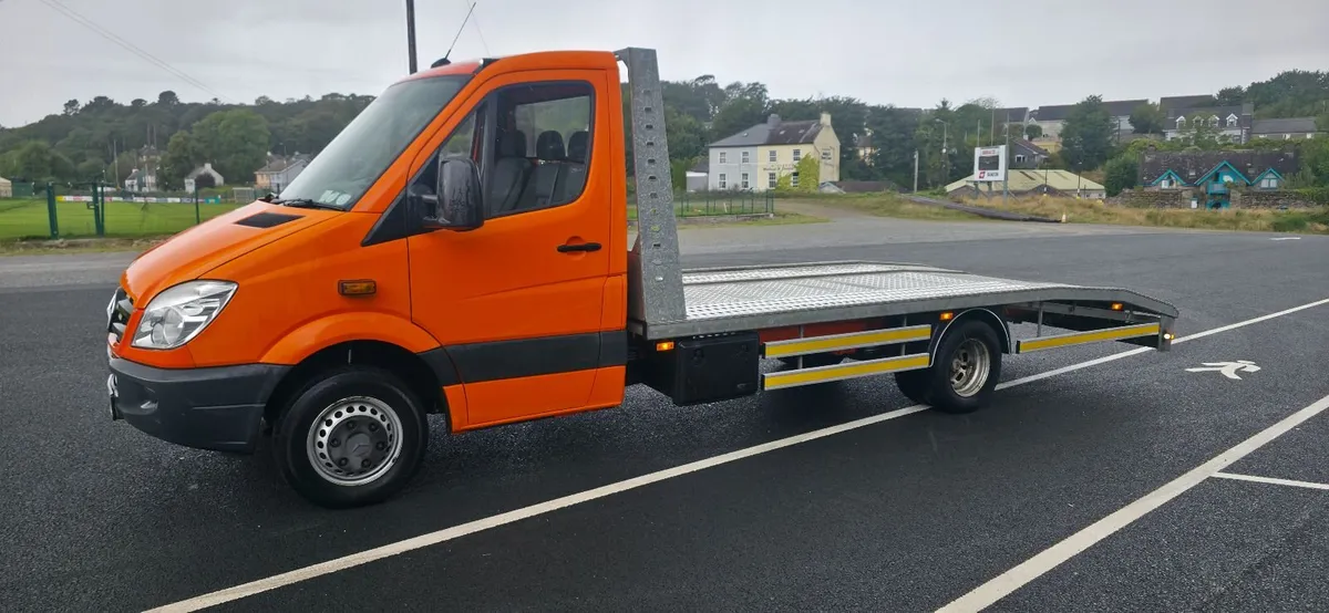 Recovery Truck Mercedes sprinter - Image 3