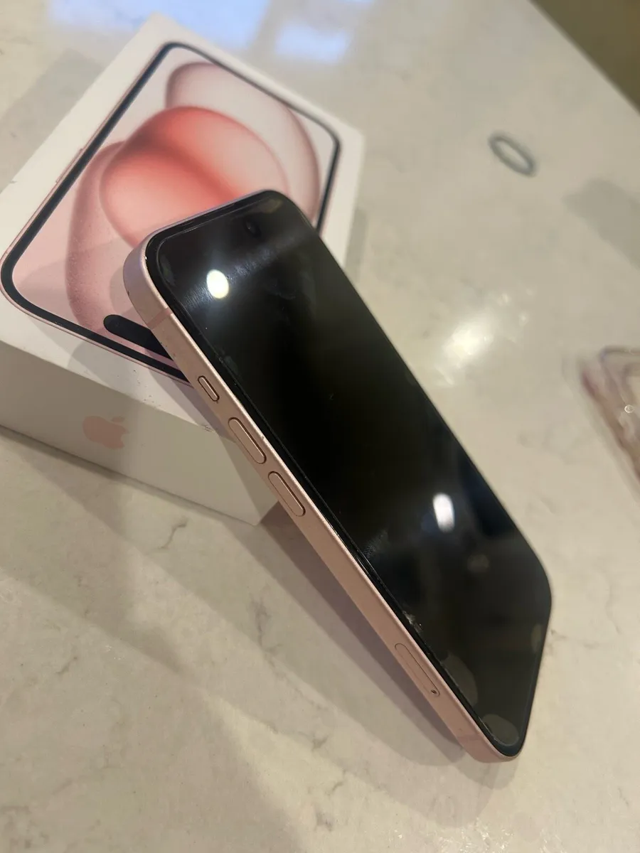 iPhone 15 128GB - Image 2