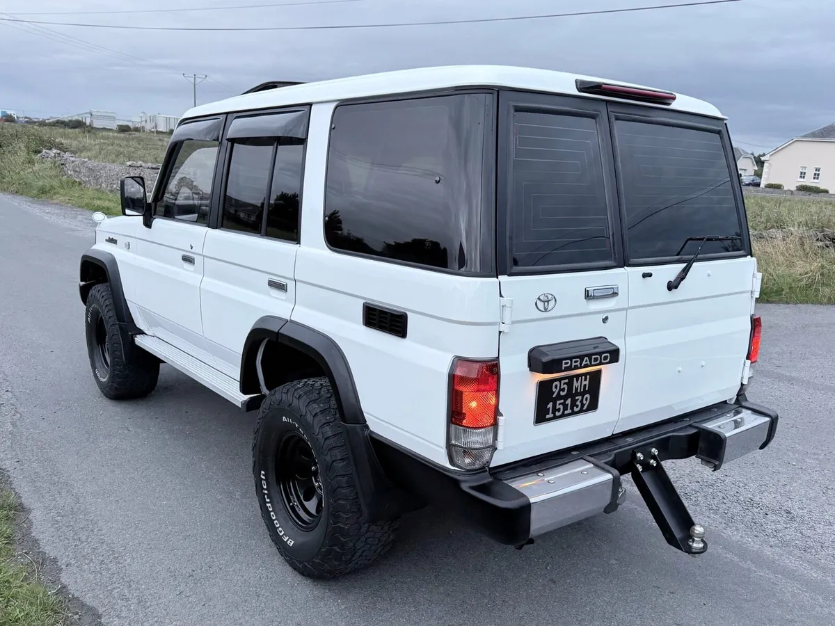 1995 TOYOTA LAND CRUISER PRADO - Image 3