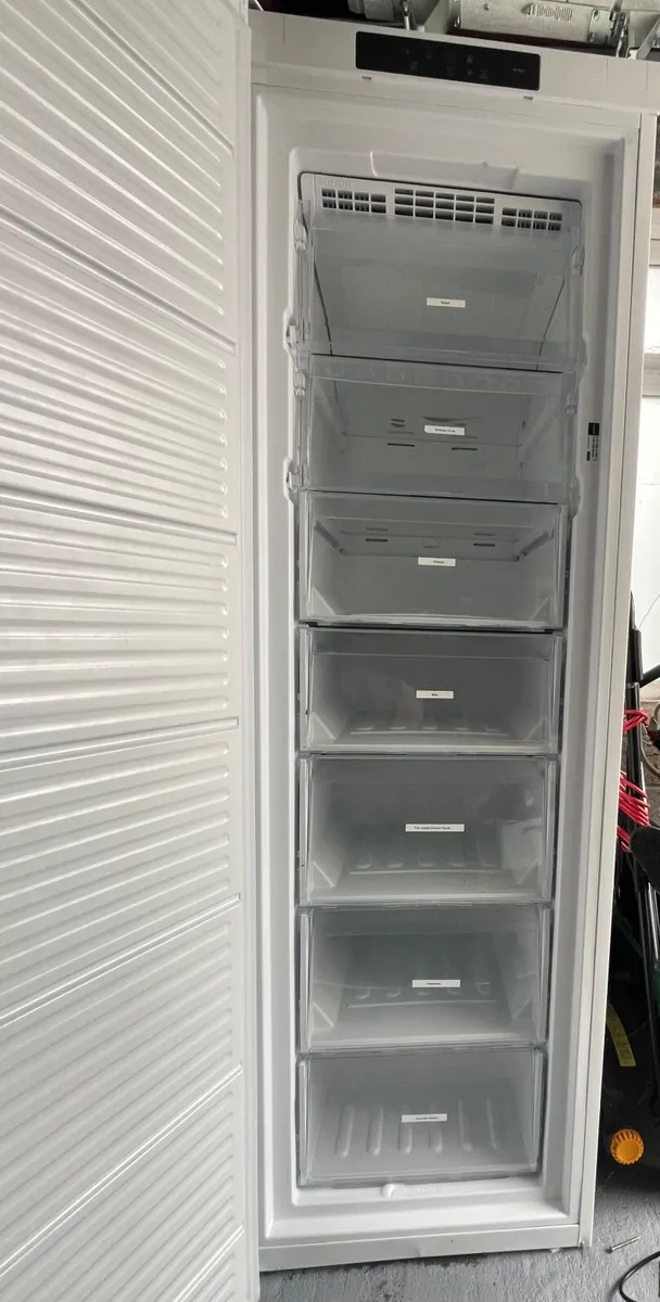 Freezer - Image 2