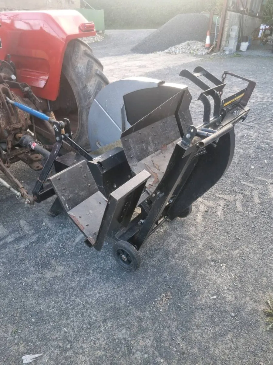 Jansen PTO timber saw - Image 1