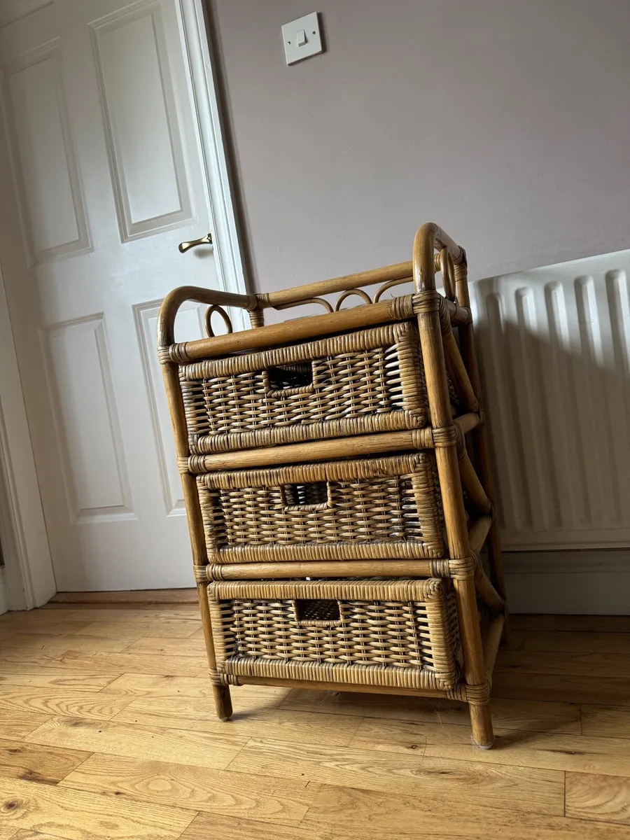 Wicker Drawers - Image 1