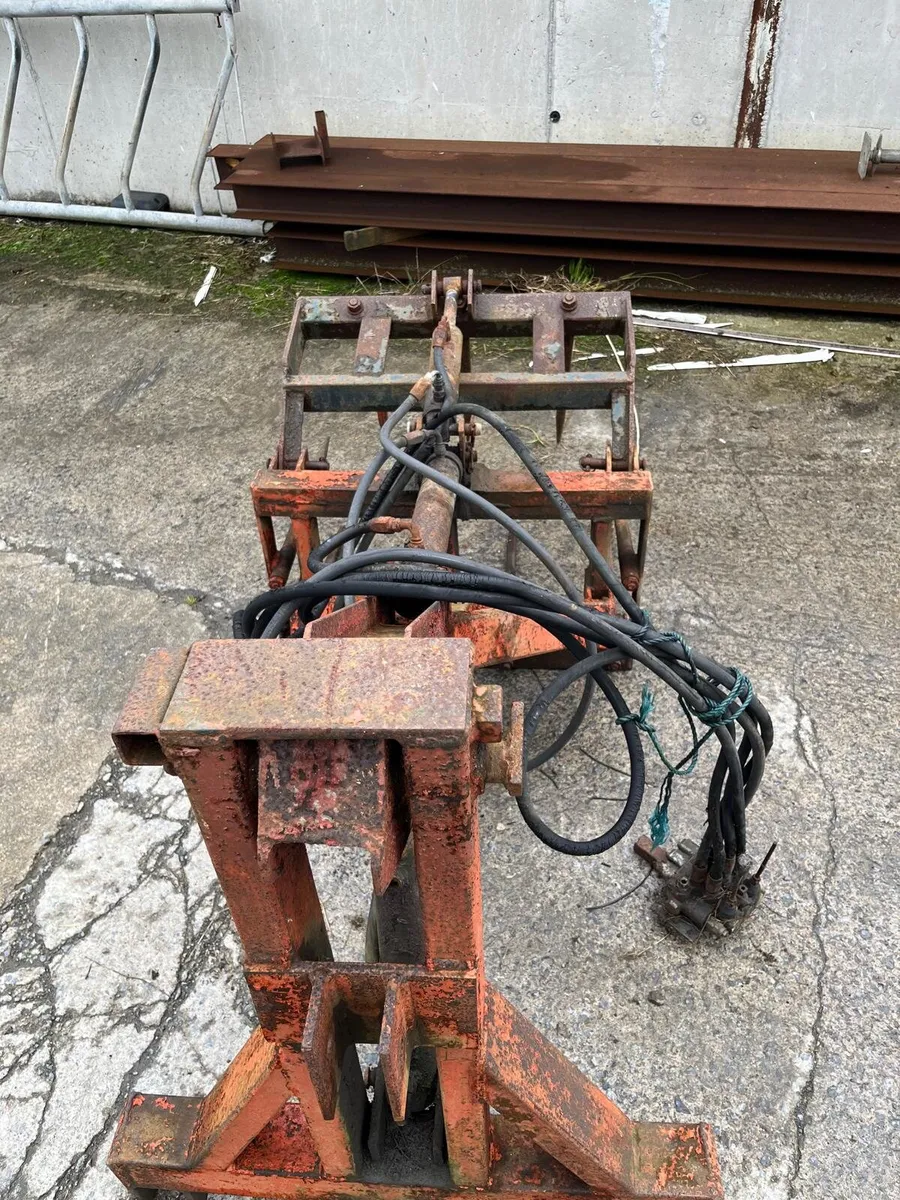 Farm machinery - Image 3