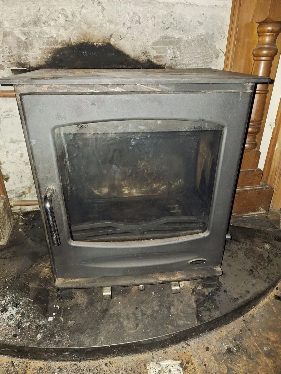 Stove - Image 1