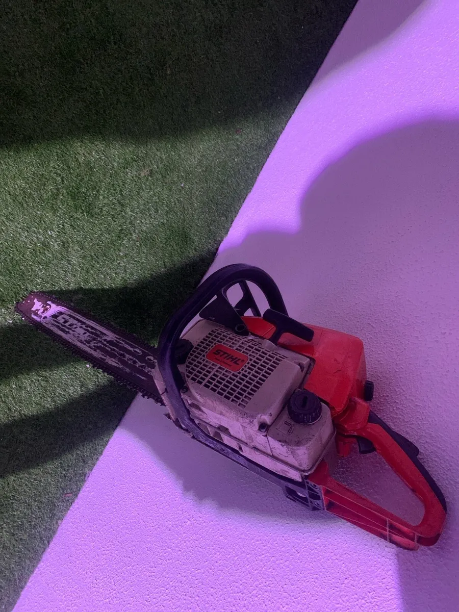 Chainsaws - Image 4