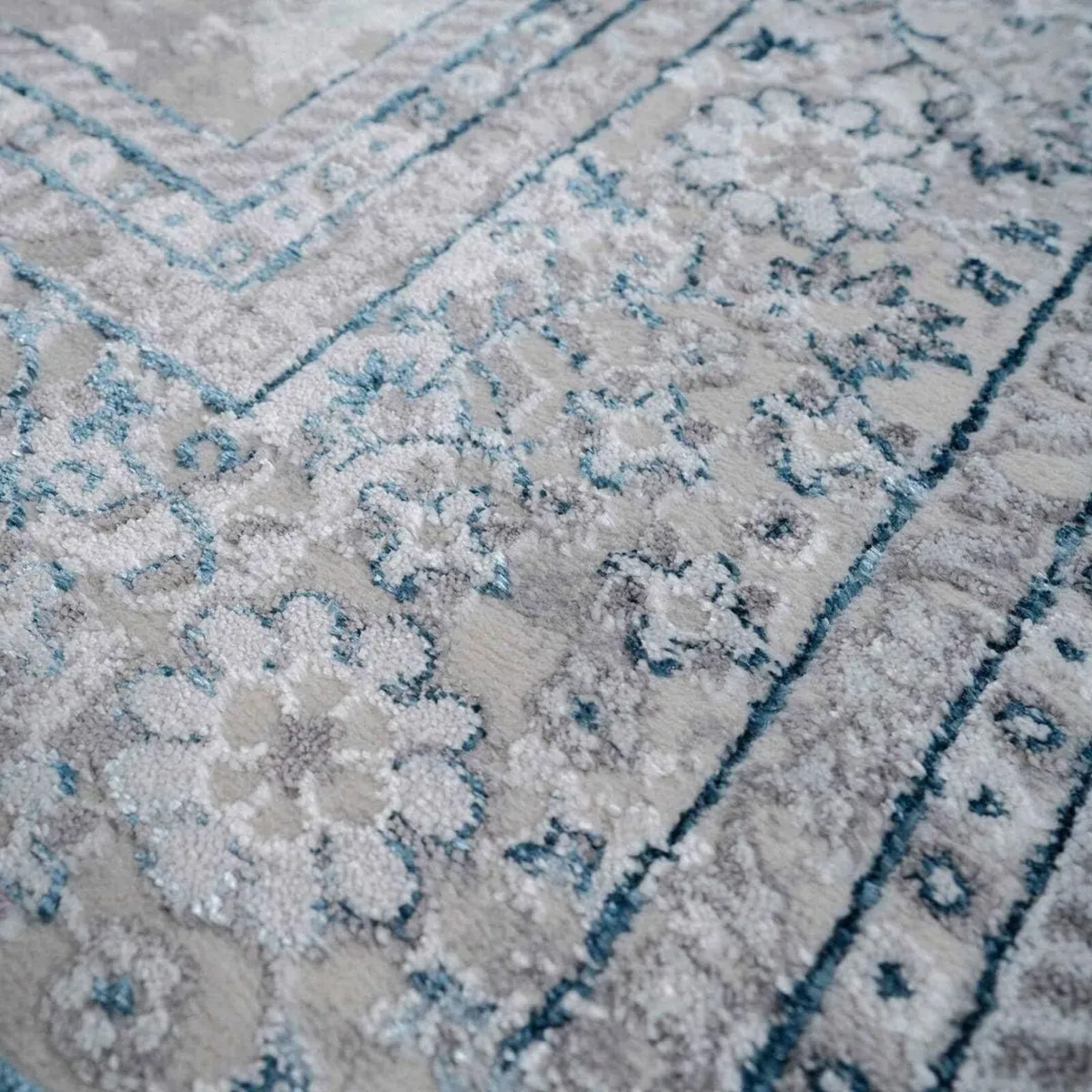 Modern Medallion Style Metallic Big Area Rug Plush - Image 4