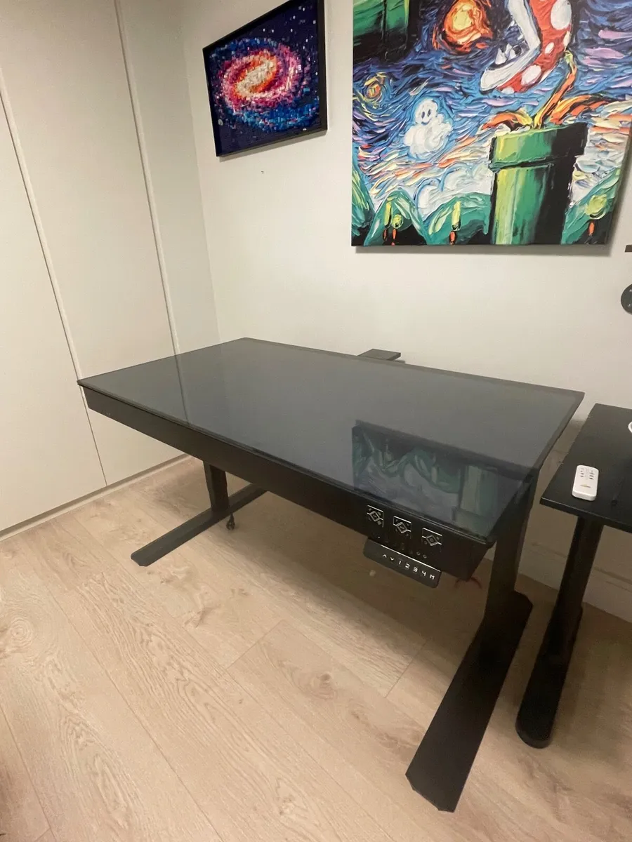 LIAN LI DK-05FX BLACK ALUMINUM/STEEL DESK COMPUTER - Image 2