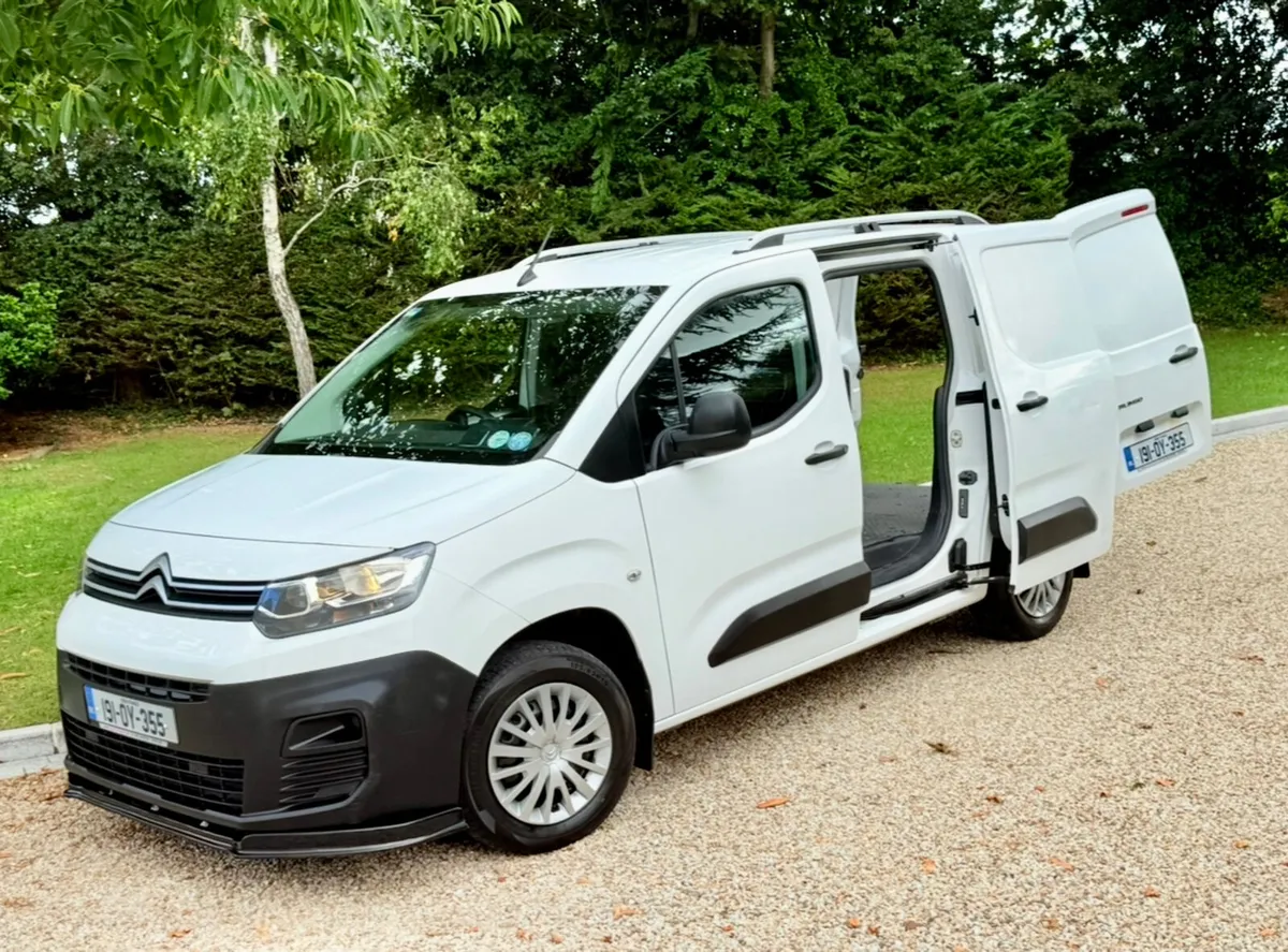 Citroen Berlingo 1.6 LX BLUE HDI  •  TAX  & TEST • - Image 3