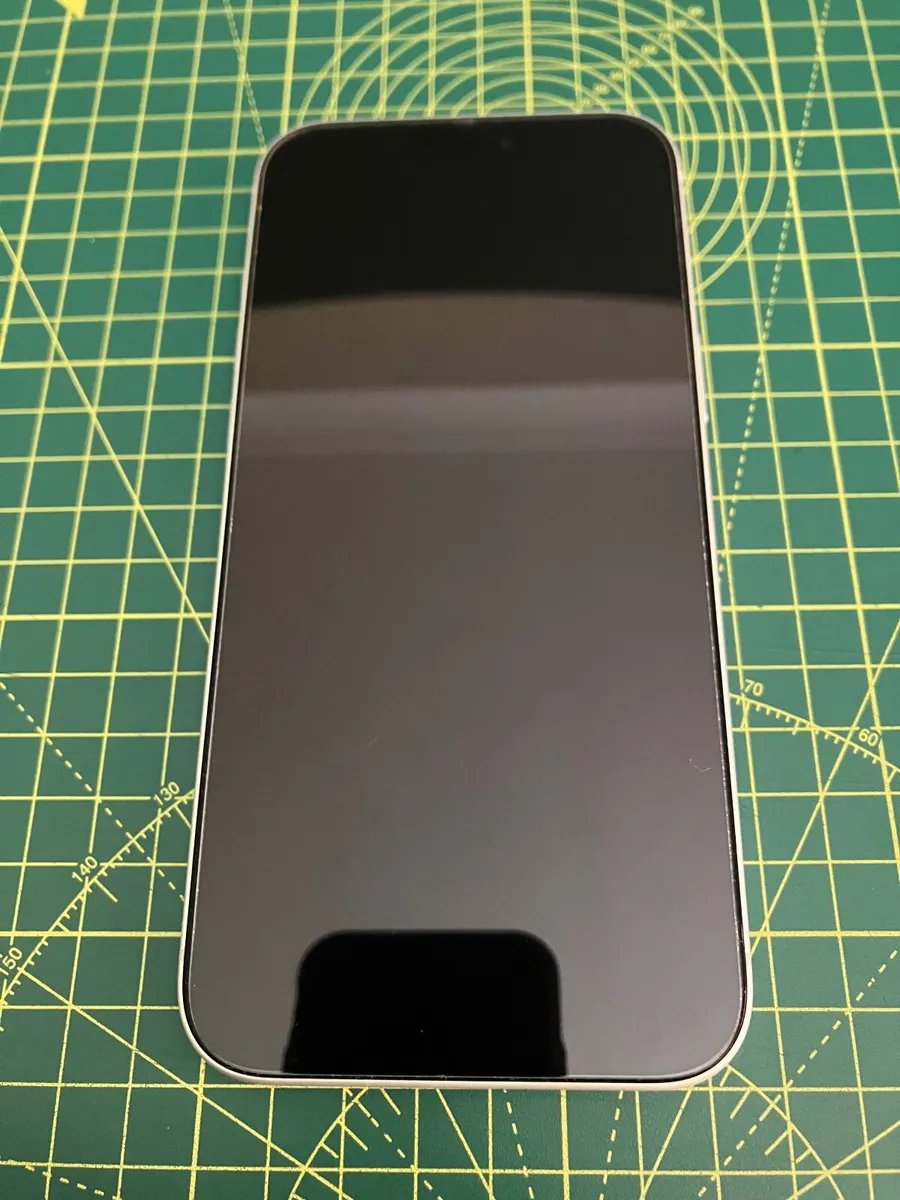 Apple iPhone 17 Pro Max, Silver, 256GB, Unlocked - Image 3