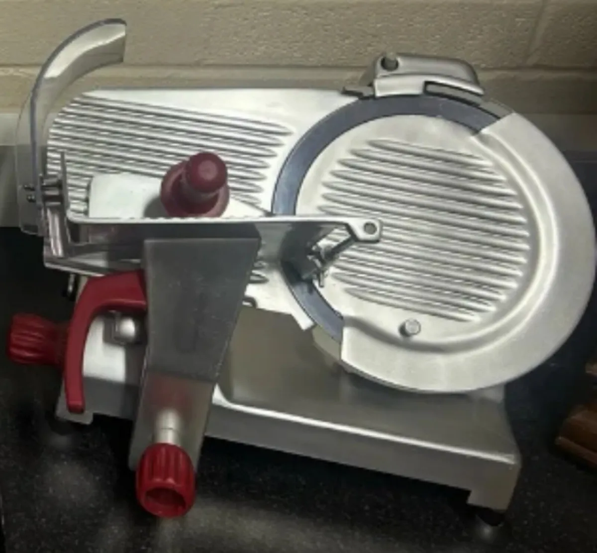 Meat slicer