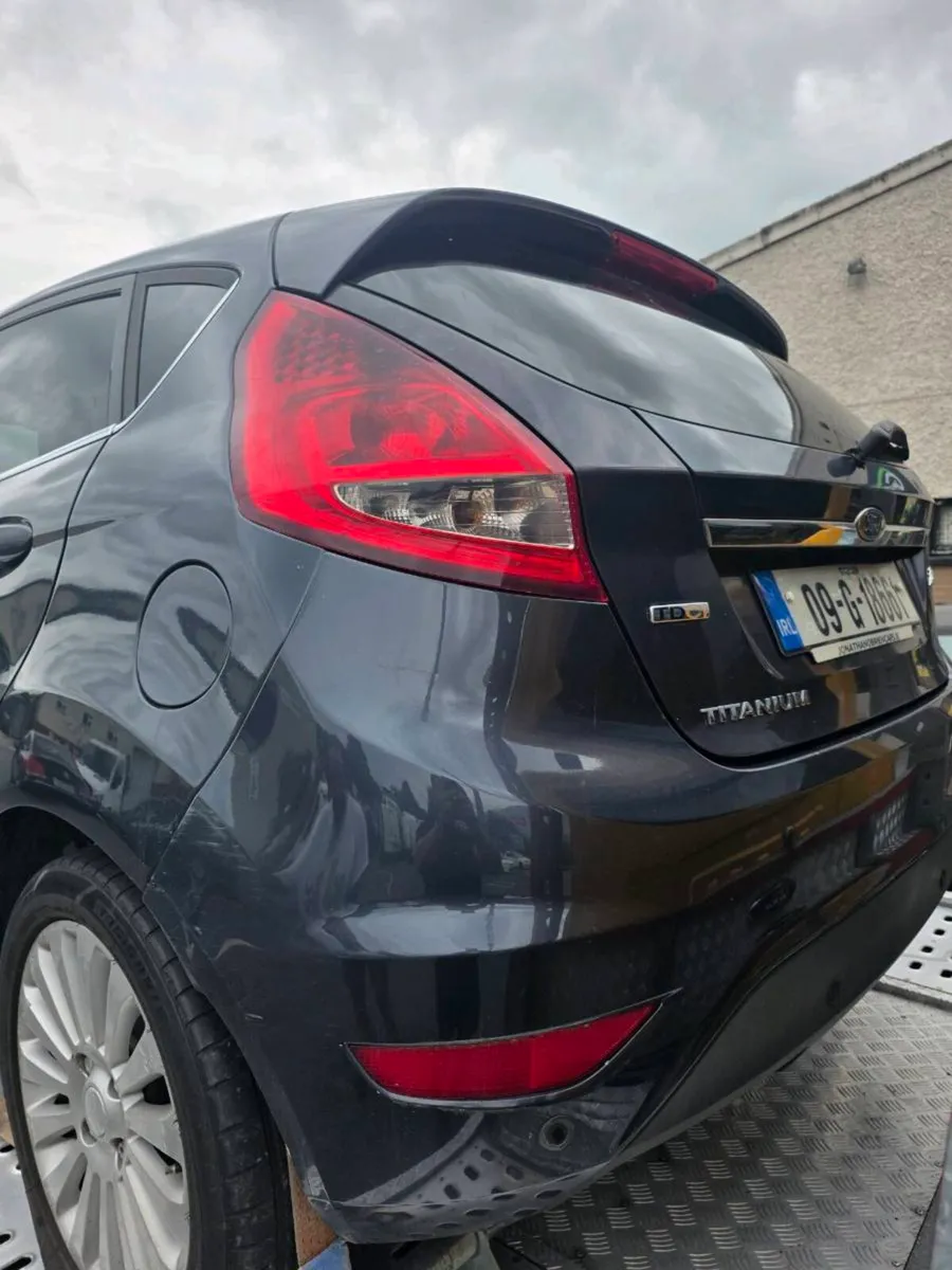 Ford Fiesta 1.4 tdi - Image 3