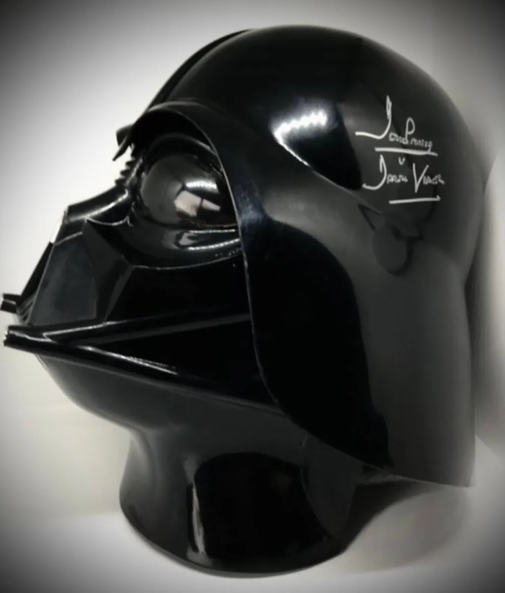 Darth Vader helmet David Prowse signed with CoA. - Image 1