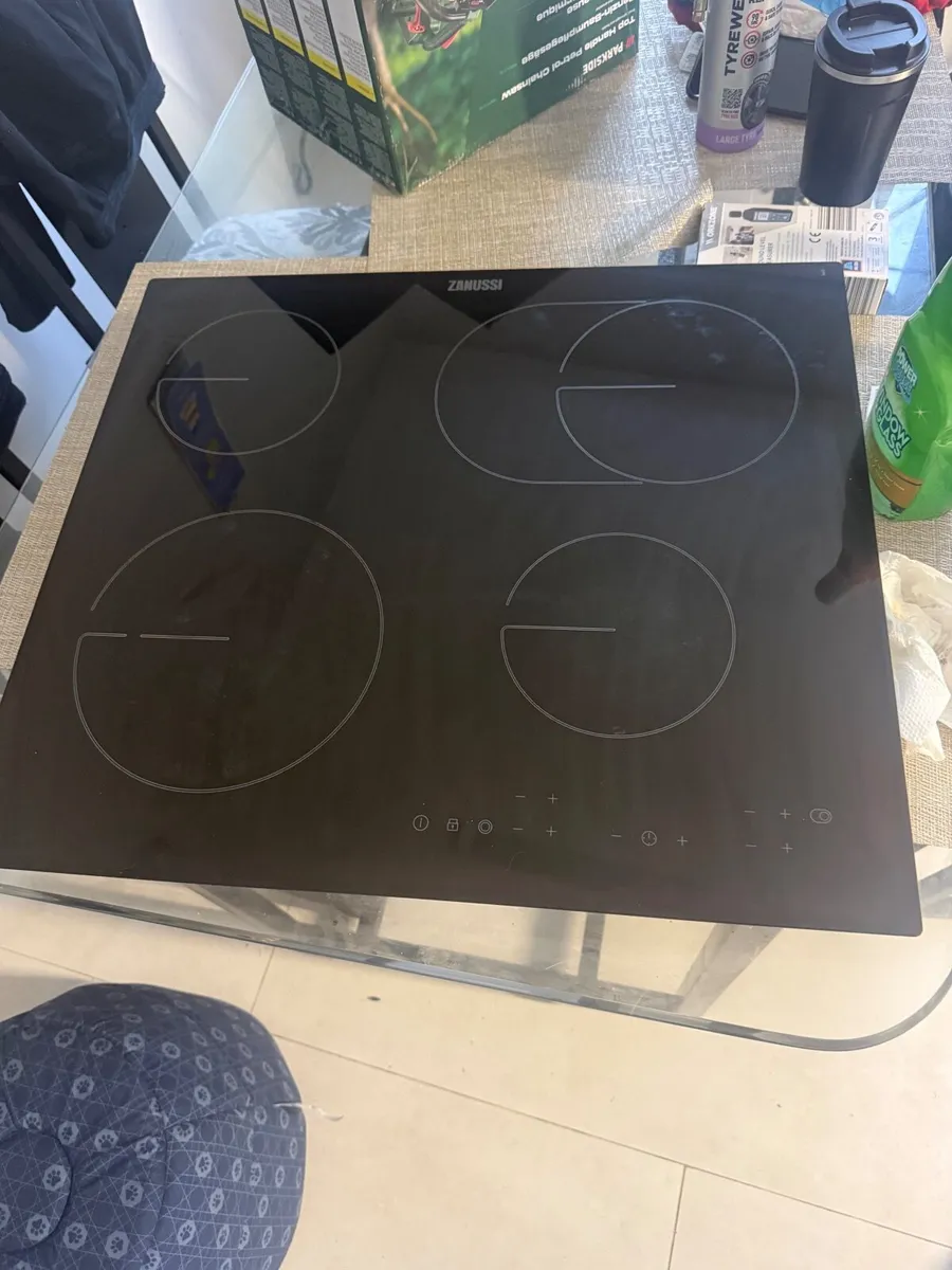 Zanussi electric hob