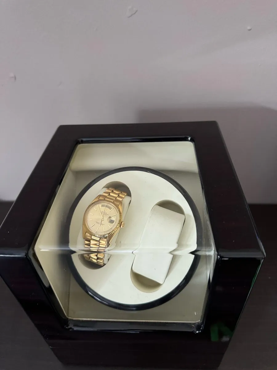 1971 Rolex Day-Date 1803 – 18ct Gold President - Image 1