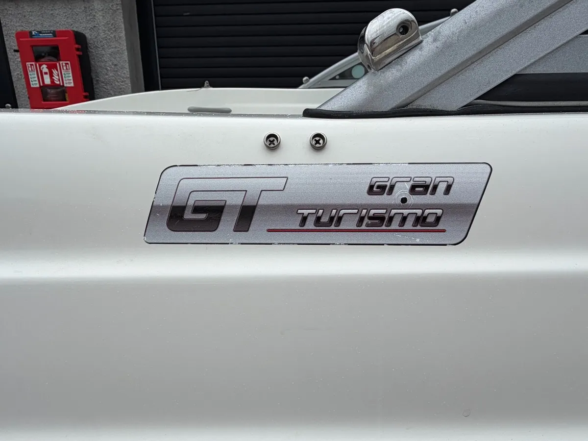 Bayliner 175 gt edition speed boat Bowrider - Image 2