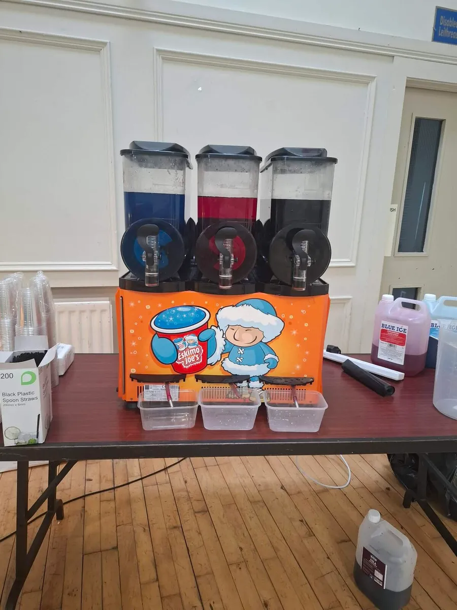 Tripple slush machine
