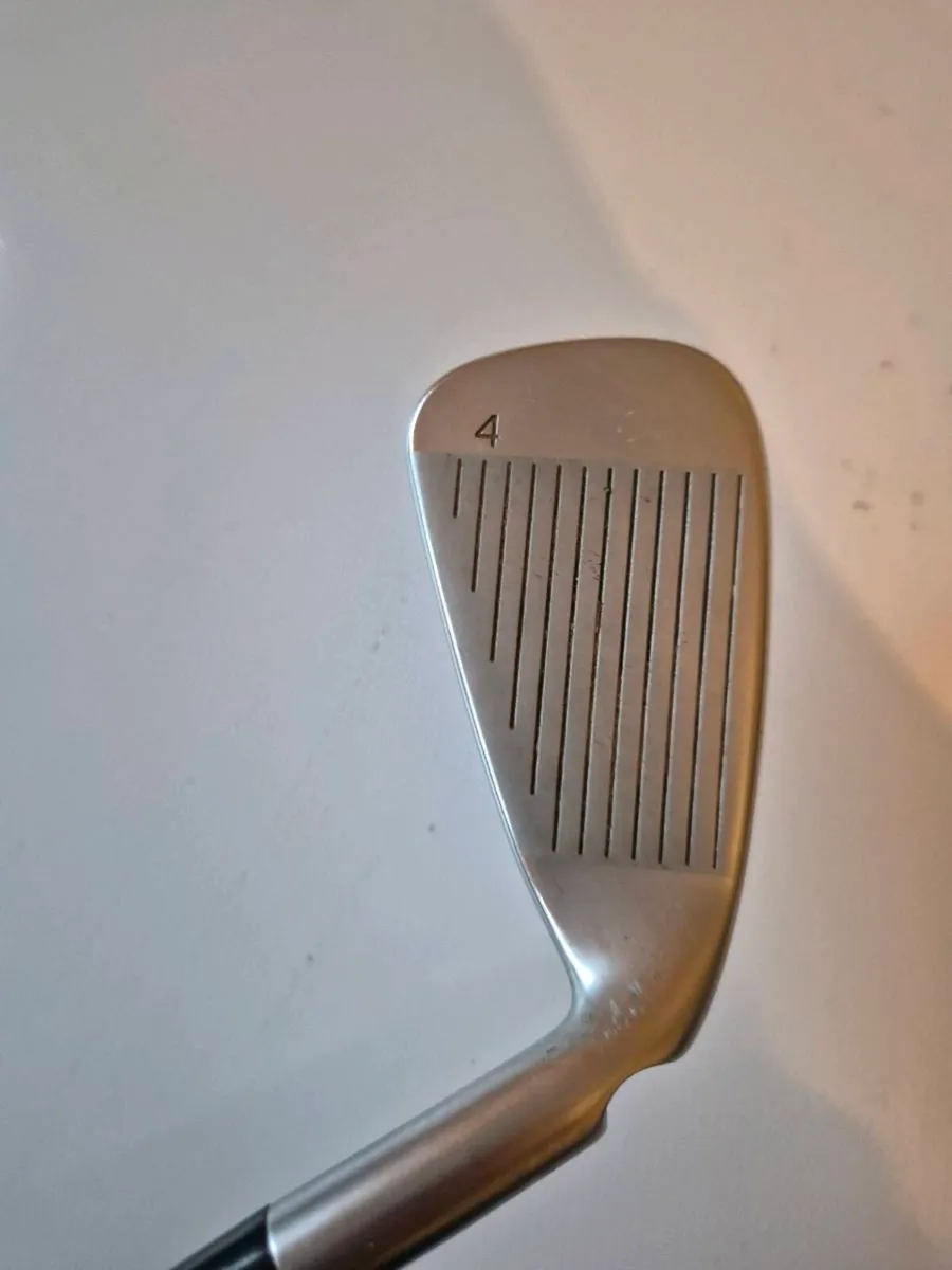 Ping G430 Left Hand Golf Irons - Image 4