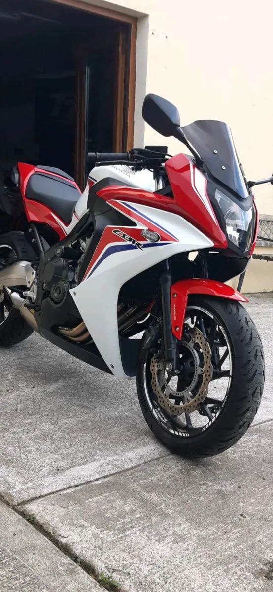 Honda CBR650F - Image 1