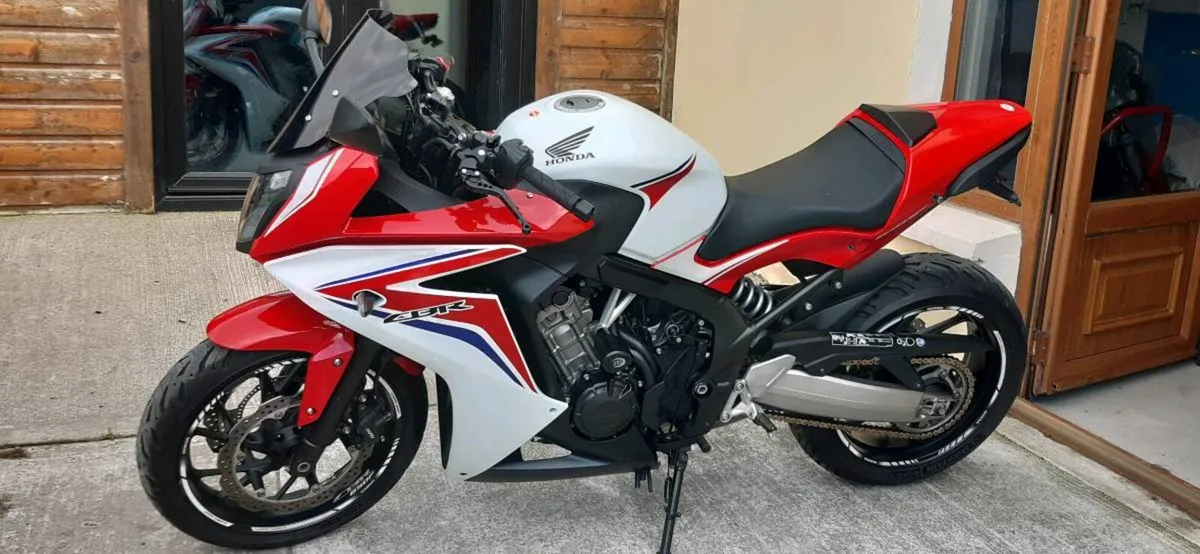 Honda CBR650F - Image 4