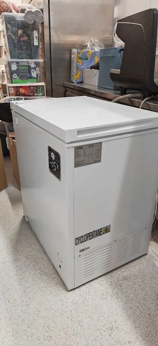 Chest freezer - Image 1