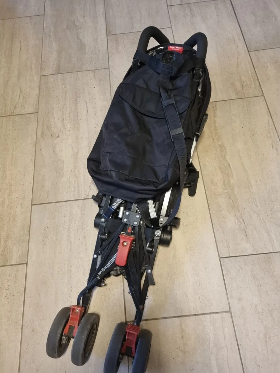 Maclaren baby buggy - Image 1
