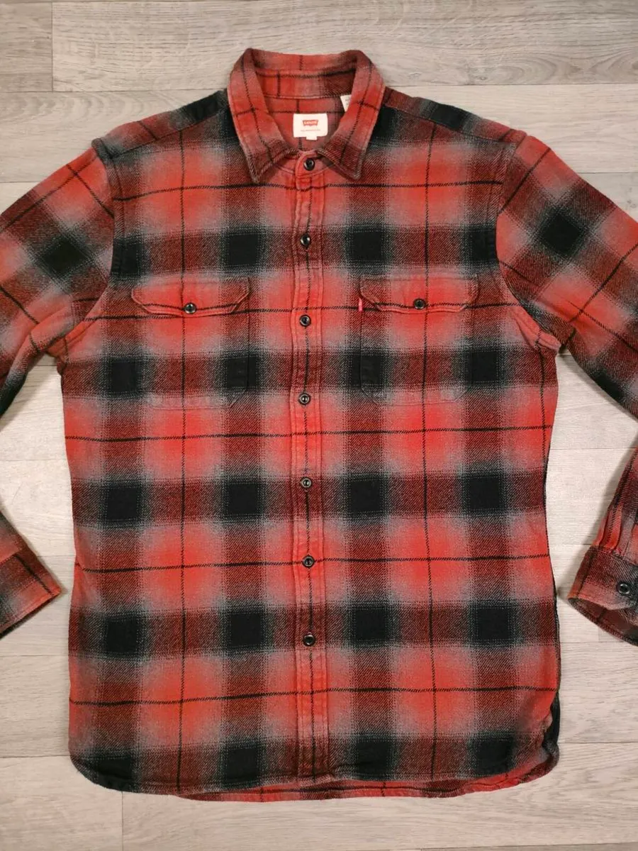 Levis Heavyweight Check Shirt Mens Medium - Image 2