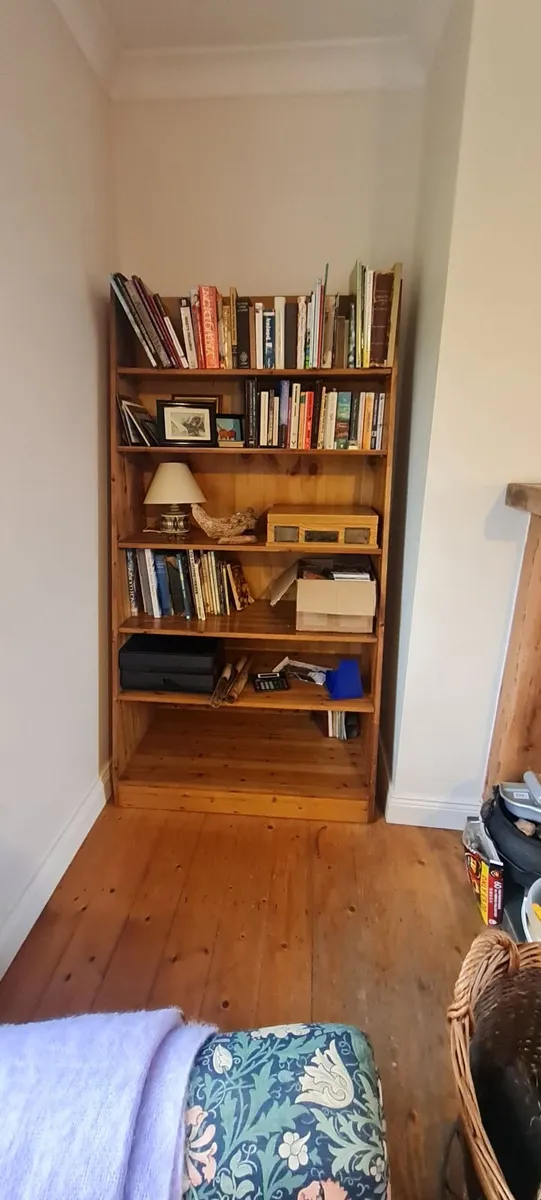 Book shelf