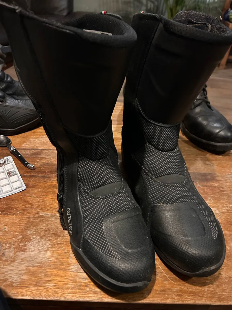 Triump  Tcx  gortex boots - Image 4