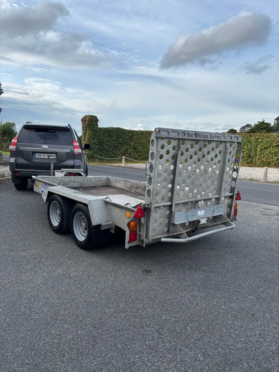 2025 Ifor Williams 10x5’4 Beavertail Plant Trailer - Image 3