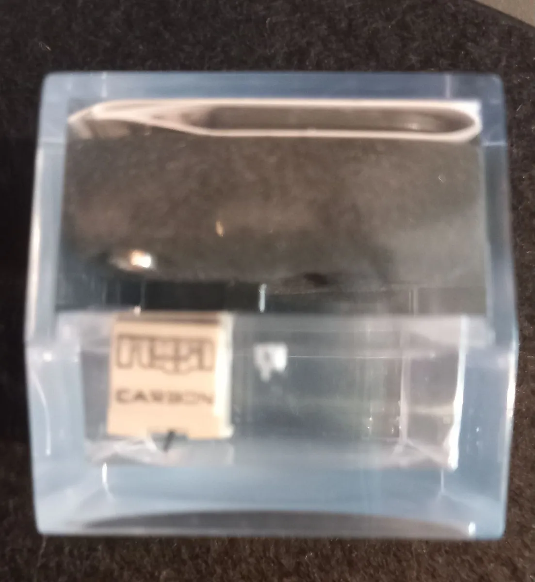 Rega Carbon Cartridge With Diamond Round Needles C - Image 2